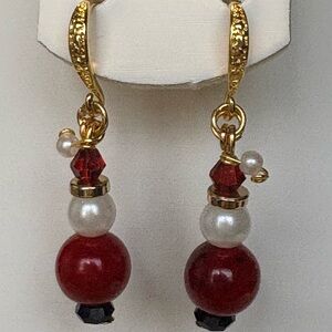 212 Artisan Handmade Christmas Santa Claus Glass Beaded Dangle Earrings Gold